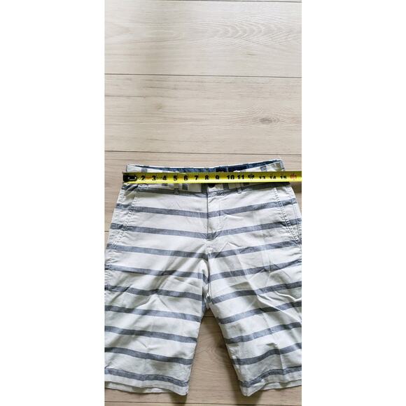 GAP Shorts Lot Mens 29 3pc Stripe Navy Blue Grey Khaki Chino Cotton Summer Set - Picture 5 of 15